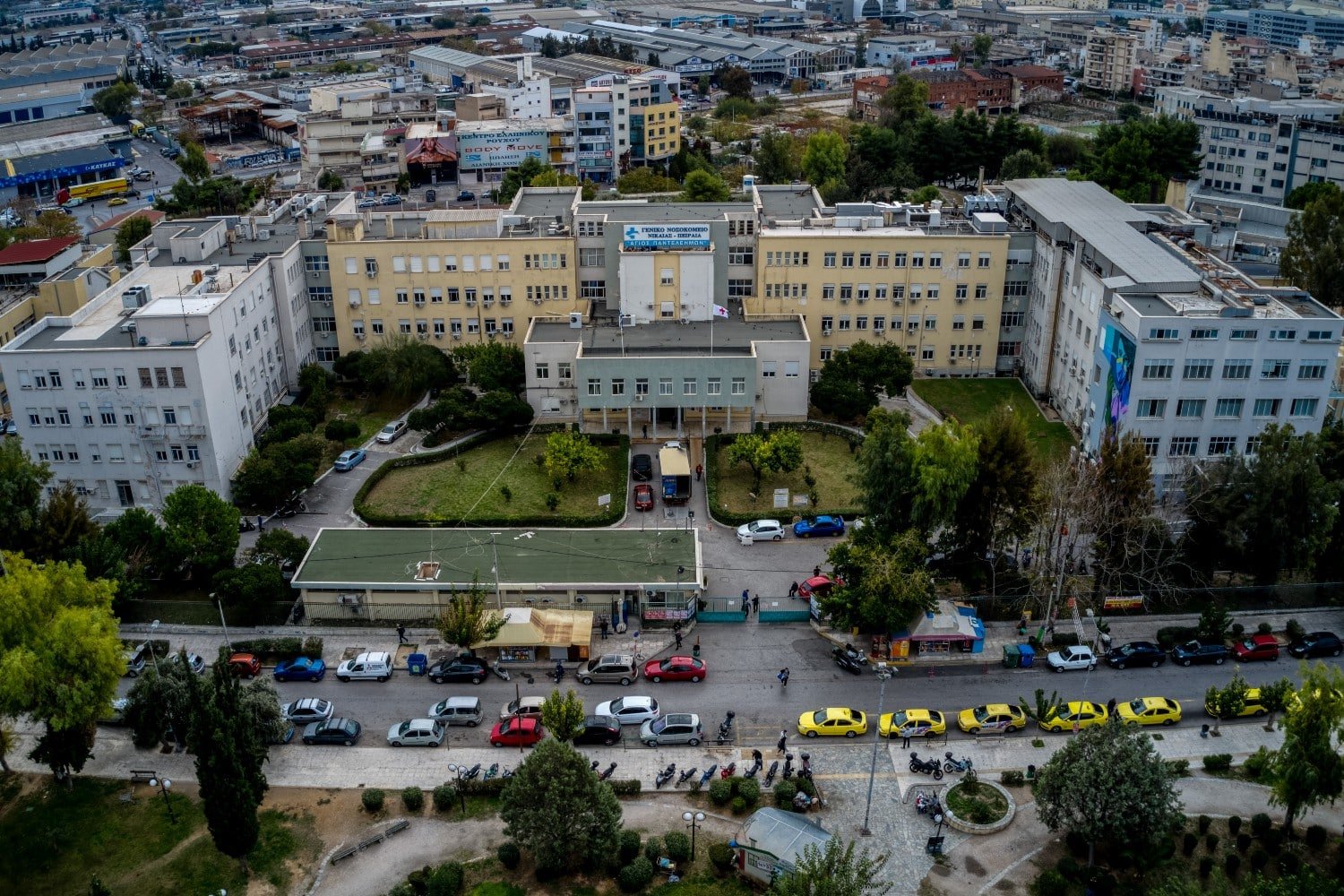 Σοκ στο Γενικό Κρατικό Νίκαιας: Άγνωστοι Απέσπασαν Ιατρικό Μηχάνημα Καρδιάς Αξίας 25.000€ Χωρίς να Γίνουν Αντιληπτοί