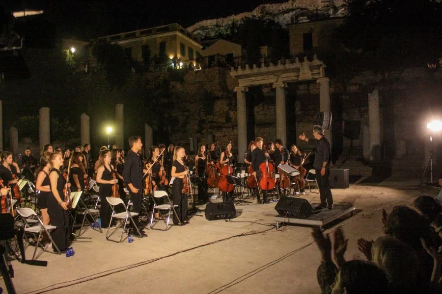 Νάνα Σιμόπουλος: Η Διεθνούς Φήμης Συνθέτις Συμπράττει με την Ορχήστρα “Nostos” σε Συναυλίες στην Αθήνα και την Κάρυστο