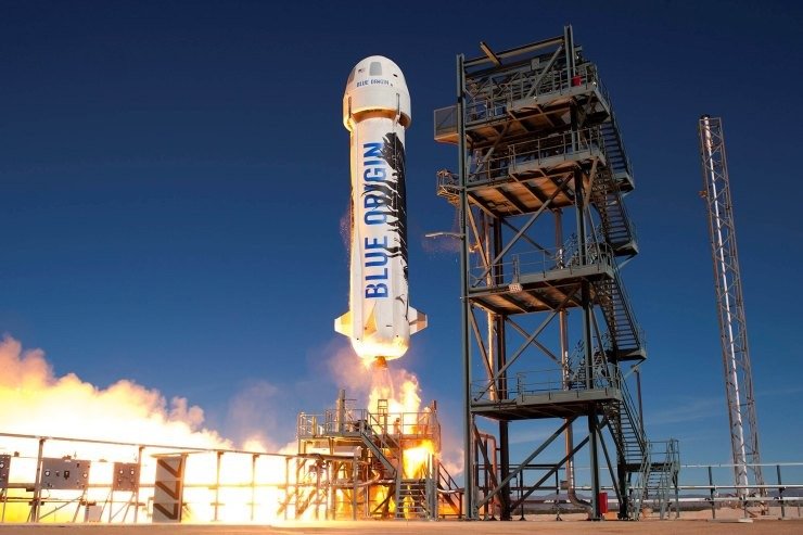 Σοβαρό Ατύχημα για την Blue Origin: Έκρηξη του Πυραύλου New Glenn κατά τη Δοκιμή στην Εξέδρα Εκτόξευσης
