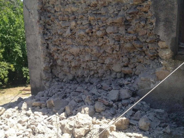 Βόρεια Εύβοια: Επιτόπια Ενημέρωση και Αποτίμηση Ζημιών Μετά από Σεισμούς