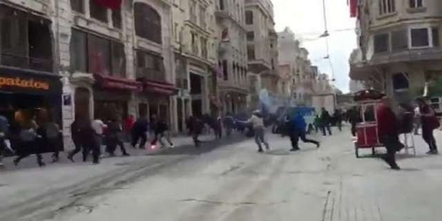 Βίαια Επεισόδια στο Μπέλφαστ μετά από επίθεση με μαχαίρι: Καταδίκες και αντιδράσεις