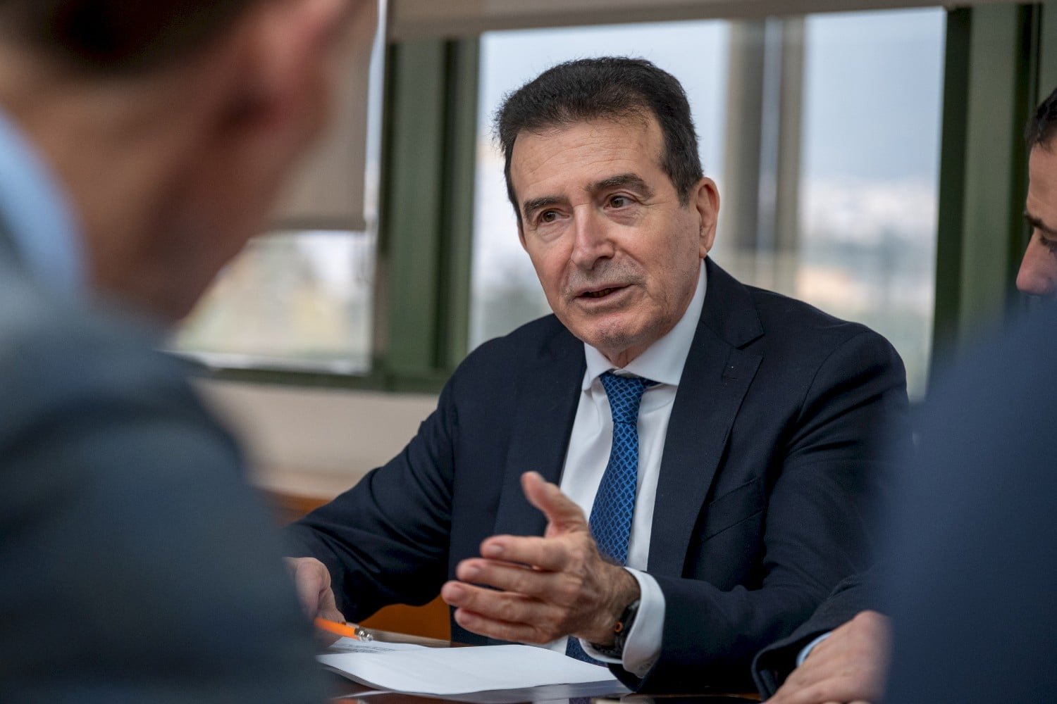 Συγκλονιστικές δηλώσεις Χρυσοχοΐδη για το φρικτό τροχαίο στην Καλλιθέα: “Ο οδηγός της μηχανής έτρεχε με 168 χλμ./ώρα και διαμελίστηκε”