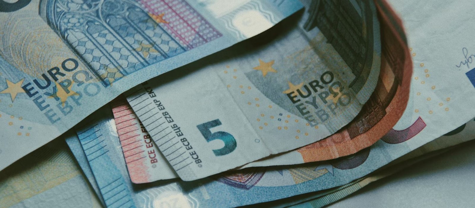 Ποια εισοδήματα βρίσκονται στο στόχαστρο της Εφορίας – enikonomia.gr