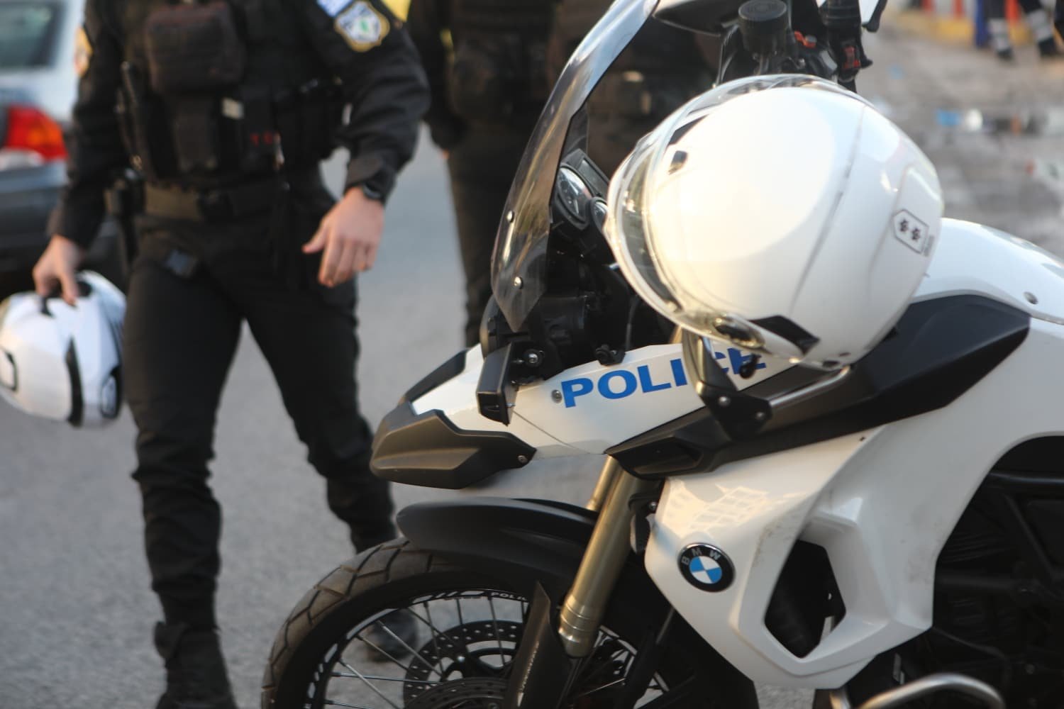 Συγκλονιστική Καταγγελία στον Ωρωπό: Άνδρας κατηγορείται για ενδοοικογενειακή βία και ανάρτηση βίντεο κακοποίησης στο διαδίκτυο