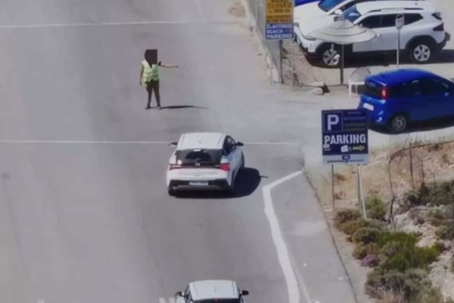 Σύλληψη για Έκτη Φορά στην ίδια Υπόθεση: Υπεύθυνος Επιχείρησης Στάθμευσης στο Ελαφονήσι των Χανίων Αντιμετωπίζει Νομικές Συνέπειες