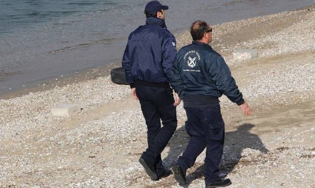 Ανεκτίμητη Ανακάλυψη στη Θάλασσα της Πιερίας: Λουόμενος Εντόπισε Παλιά Οξειδωμένη Νάρκη, Συναγερμός Λιμενικής Αρχής Θεσσαλονίκης