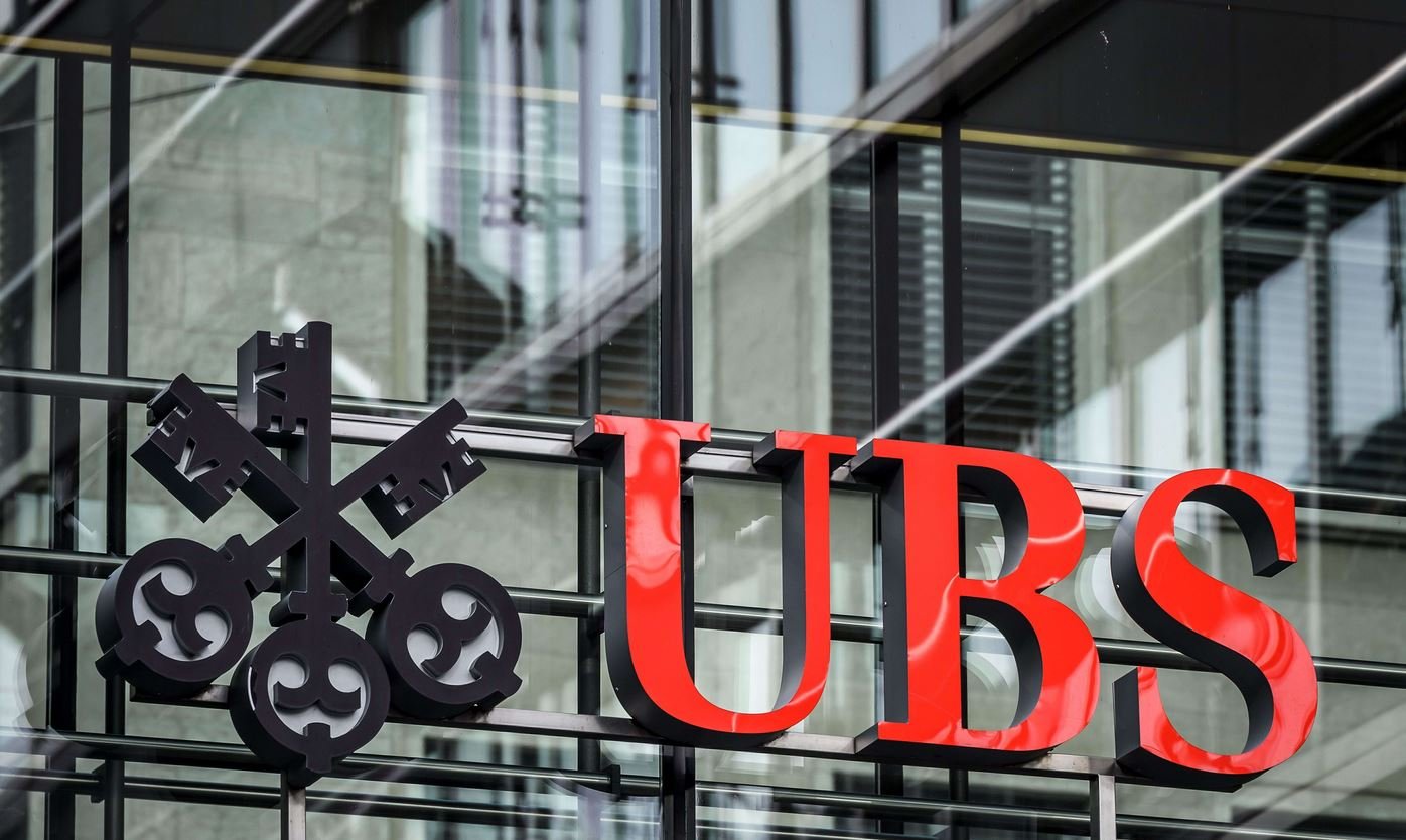 Έρευνα UBS: Πόσοι Έλληνες είναι εκατομμυριούχοι και τα ποσά που διαθέτουν