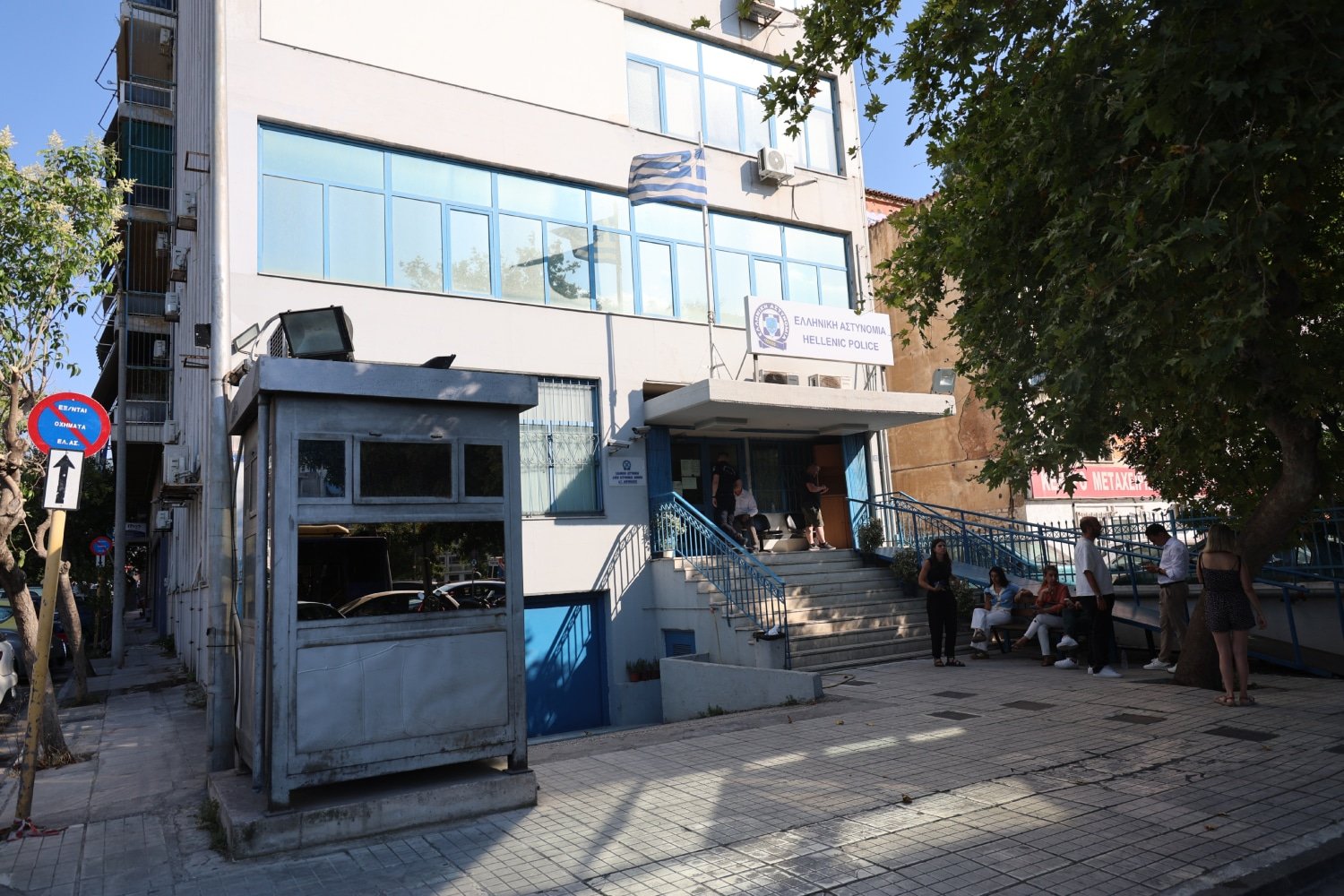 Αποκλειστικό «L&O»: Ο ρόλος του Αστυνομικού Υποδιευθυντή στην επιχείρηση στα Πετράλωνα – Οι προσαγωγές και ο συντονισμός των δυνάμεων