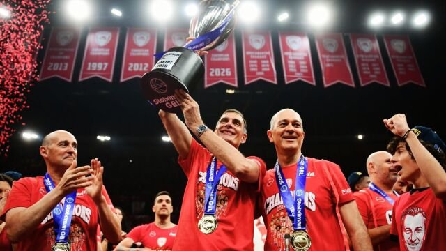 Ο Γιώργος Μπαρτζώκας Αναδείχθηκε Προπονητής της Χρονιάς στην Basket League, Επιβεβαιώνοντας την Αξία της Συνέπειας και της Σκληρής Δουλειάς