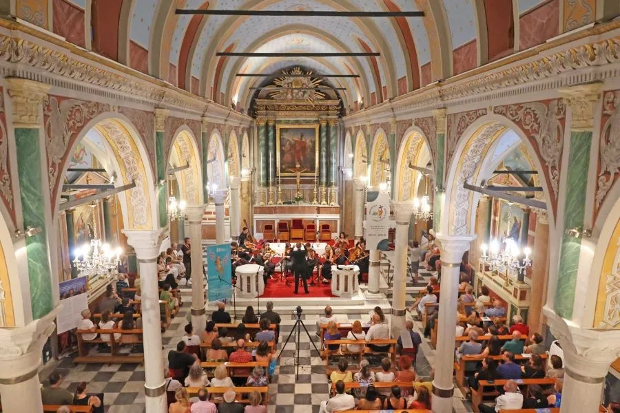 Το Διεθνές Φεστιβάλ Εκκλησιαστικού Οργάνου «ΑΝΩ» γιορτάζει 10 χρόνια: Ένας διεθνής πολιτιστικός θεσμός στη Σύρο