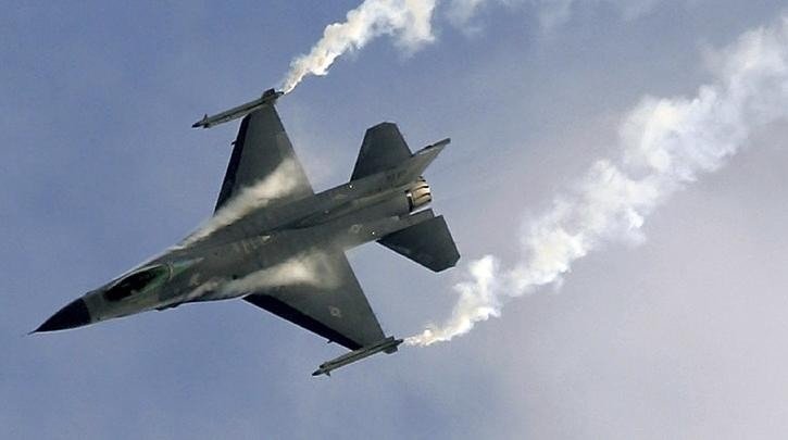 Αεροδρόμιο Ζακύνθου Παραμένει Κλειστό Μετά την Αναγκαστική Προσγείωση Μαχητικού F-16