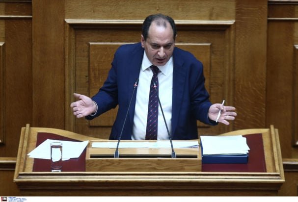 Χρήστος Σπίρτζης: Δεν αποδέχεται την έδρα μετά την παραίτηση του Γιώργου Καραμέρου