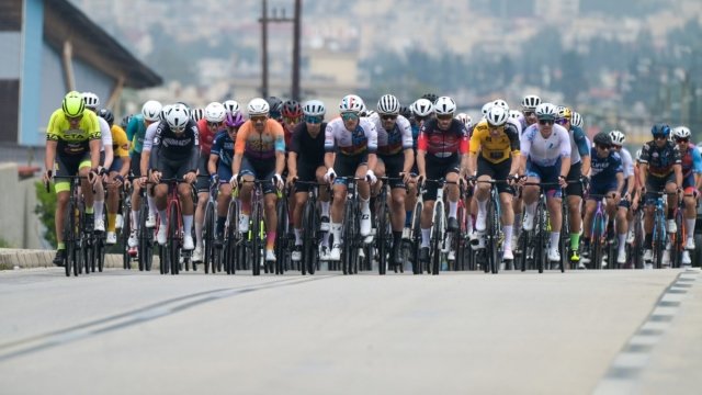 UCI GRAN FONDO LOUTRAKI GREECE 2026: Ο διεθνής ποδηλατικός αγώνας επιστρέφει! (Εικόνες)