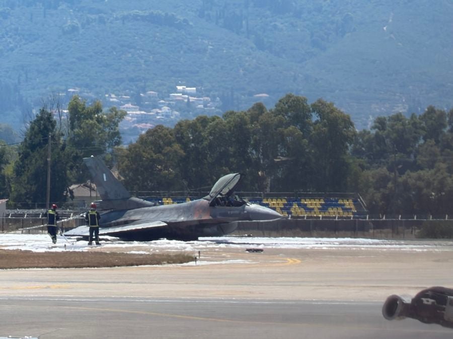 Αισιοδοξία για τη Διάσωση του F-16 Viper μετά την Πυρκαγιά στη Ζάκυνθο: Ο Ήρωας Πιλότος και οι Τεχνικές Γνώσεις της Πολεμικής Αεροπορίας