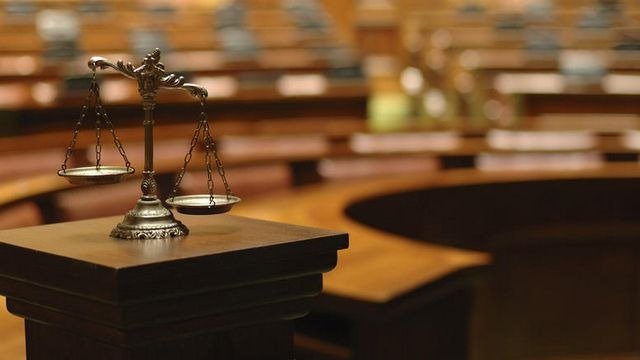 Θεσσαλονίκη: Έρευνα για παράνομη απόρριψη ιατρικών αποβλήτων – Μεταλλικά δοχεία στο Φίλυρο, εμπλέκεται 44χρονος