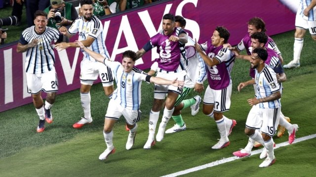 Μουντιάλ 2026: Έκρηξη χαράς για τους Αργεντινούς, “αποσβολωμένος” ο Τσάκα μετά τη λήξη (Βίντεο)