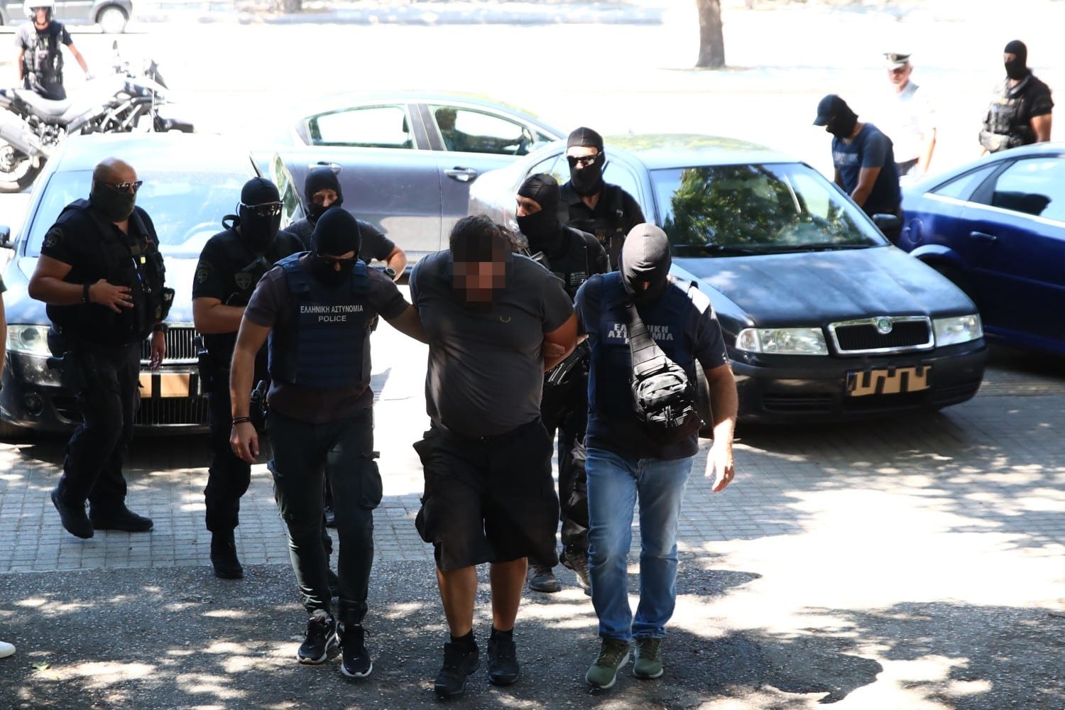 Θεσσαλονίκη: Ο 24χρονος ιδιοκτήτης του διαμερίσματος αρνείται κάθε εμπλοκή στην εμπρηστική επίθεση – «Το έμαθα από την τηλεόραση»