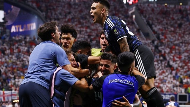 Μουντιάλ 2026: Η Αργεντινή με μυθική ανατροπή 2-1 επί της Αγγλίας προκρίνεται στον τελικό!