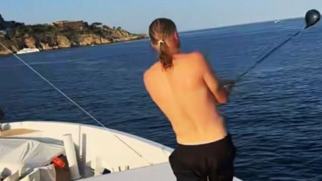 Έρλινγκ Χάαλαντ: Το καλοκαίρι του αποκτά αμερικανική χροιά με γκολφ σε γιοτ και country μουσική!