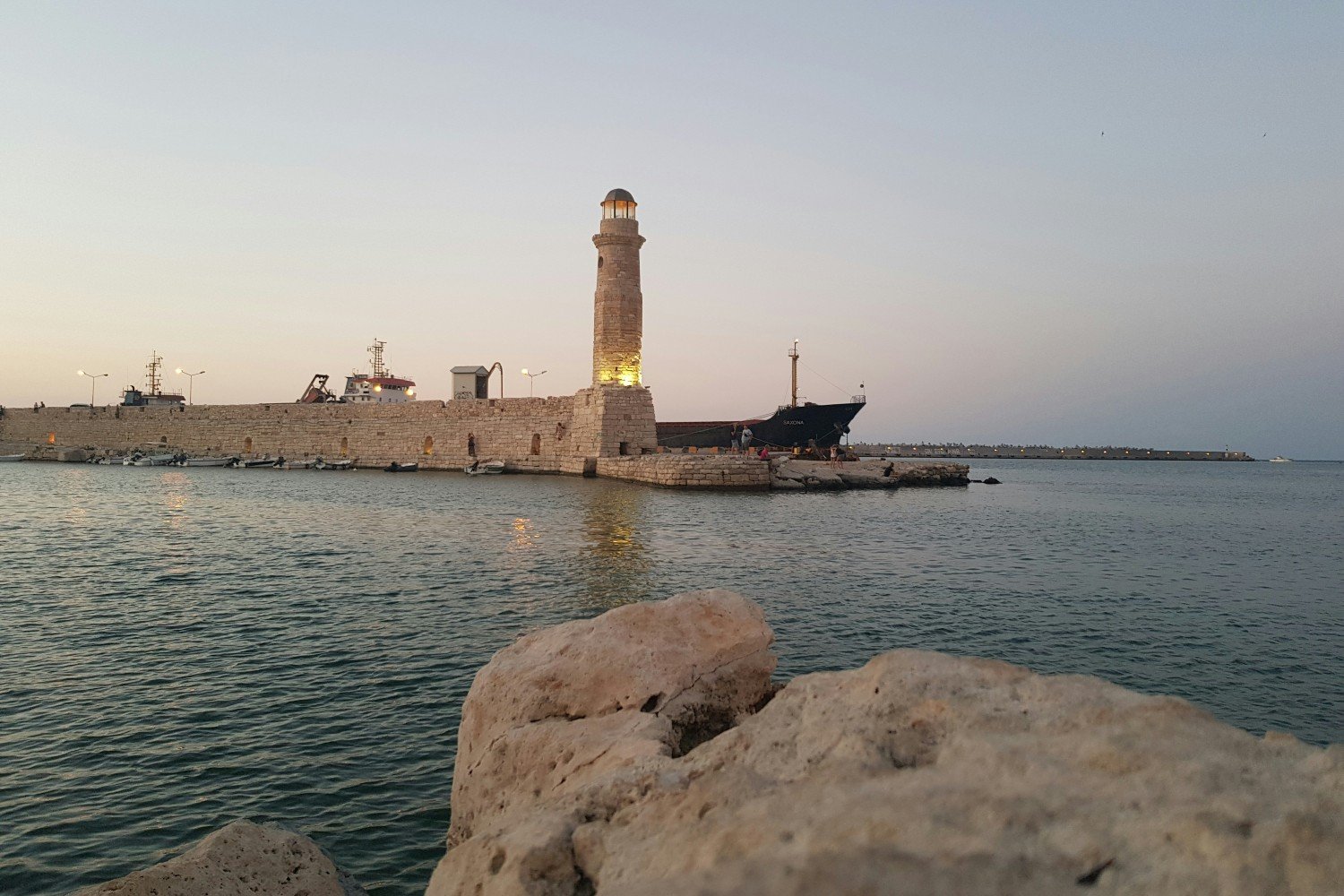 Ρέθυμνο: Δύο αλλοδαποί συνελήφθησαν για απάτες σε επιχειρήσεις – Η μέθοδος που ακολουθούσαν