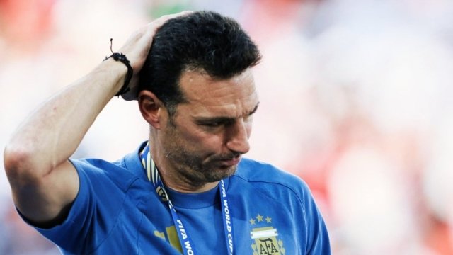 Μουντιάλ 2026: Ο Λιονέλ Σκαλόνι Σκέφτεται την Αποχώρηση από την Αργεντινή – Ποιος Ο Αυτός που θα Αναλάβει την Τεχνική Ηγεσία;