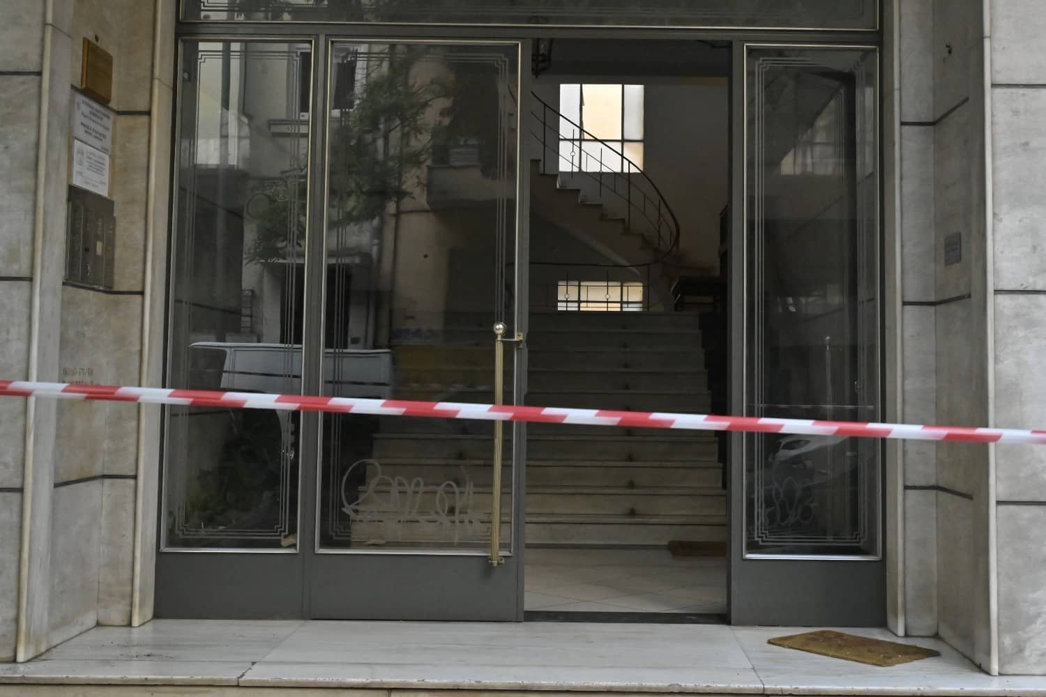 Στον Εισαγγελέα ο Ομολογών για τη Δολοφονία του Ποινικολόγου Σταύρου Γεωργίου: Το Χρονικό της Στυγερής Υπόθεσης