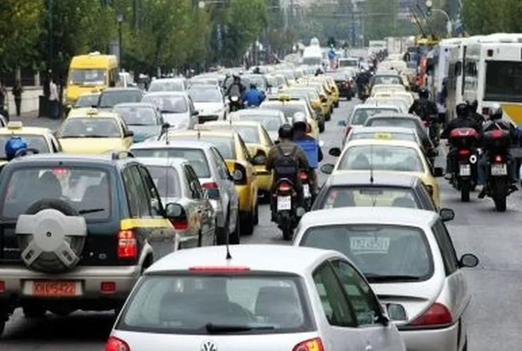 Τι Ακούν οι Καταναλωτές Πριν Αγοράσουν Αυτοκίνητο: Οι Νέες Προσδοκίες στην Εποχή της Ηλεκτροκίνησης και της Τεχνολογίας