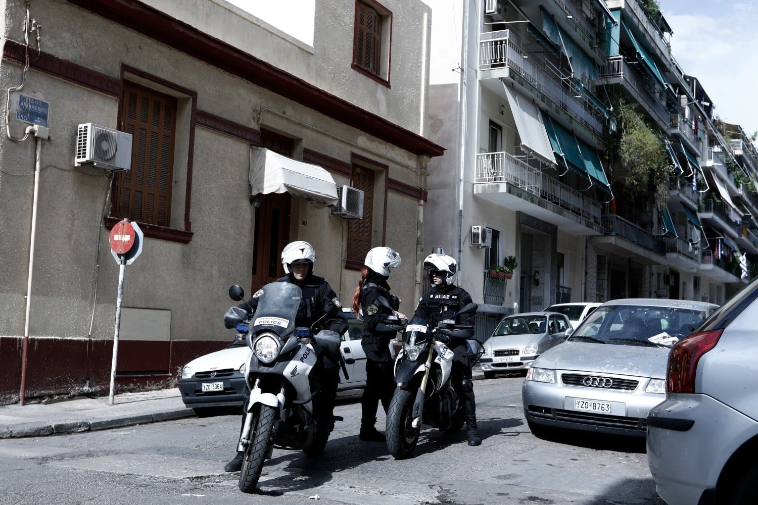 Καλλιθέα: 37χρονη έγκυος καλεί το «100» αιμόφυρτη μετά την αποχώρηση του πρώην της – Ο δράστης συνελήφθη στο κέντρο της Αθήνας