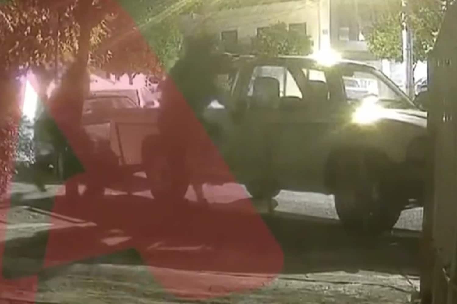 Συγκλονιστική καταγραφή: Κλοπή αγροτικού αυτοκινήτου στο Γαλάτσι μετά από μισή ώρα επίμονων προσπαθειών – Ο έκπληκτος ιδιοκτήτης το είχε αγοράσει μόλις λίγες ημέρες πριν