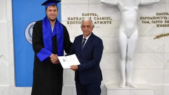 Σάσα Βεζένκοφ: Συνδυάζοντας το Πάρκε της Euroleague με την Ακαδημαϊκή Αριστεία