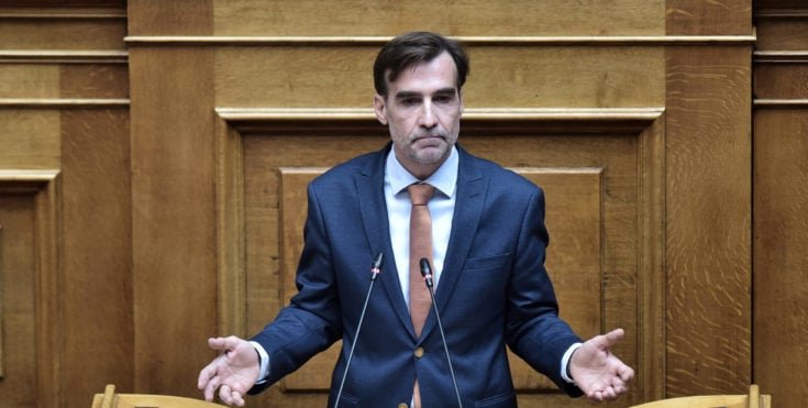 Μιχάλης Χουρδάκης Ενισχύει το ΠΑΣΟΚ-ΚΙΝ.ΑΛ.: Επίσημη Ενσωμάτωση στην Κοινοβουλευτική Ομάδα και Συνάντηση με τον Νίκο Ανδρουλάκη