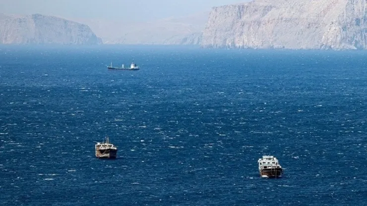 Σαουδική Αραβία, Ιράν και Ομάν σε Διάλογο για την Ασφάλεια στα Στενά του Ορμούζ