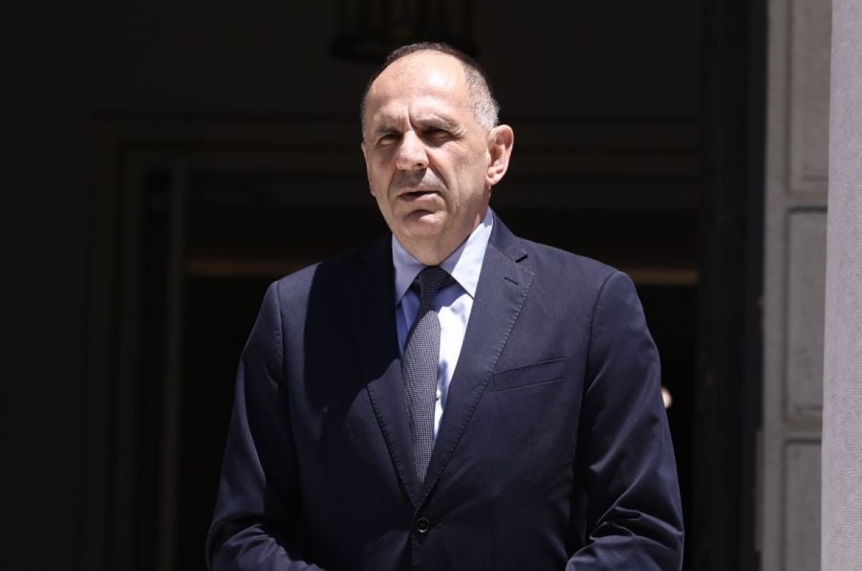 Ενίσχυση της Τριμερούς Συνεργασίας Ελλάδας-Κύπρου-Αιγύπτου στο Επίκεντρο της Επικοινωνίας Γεραπετρίτη με τον Αιγύπτιο Ομόλογό του