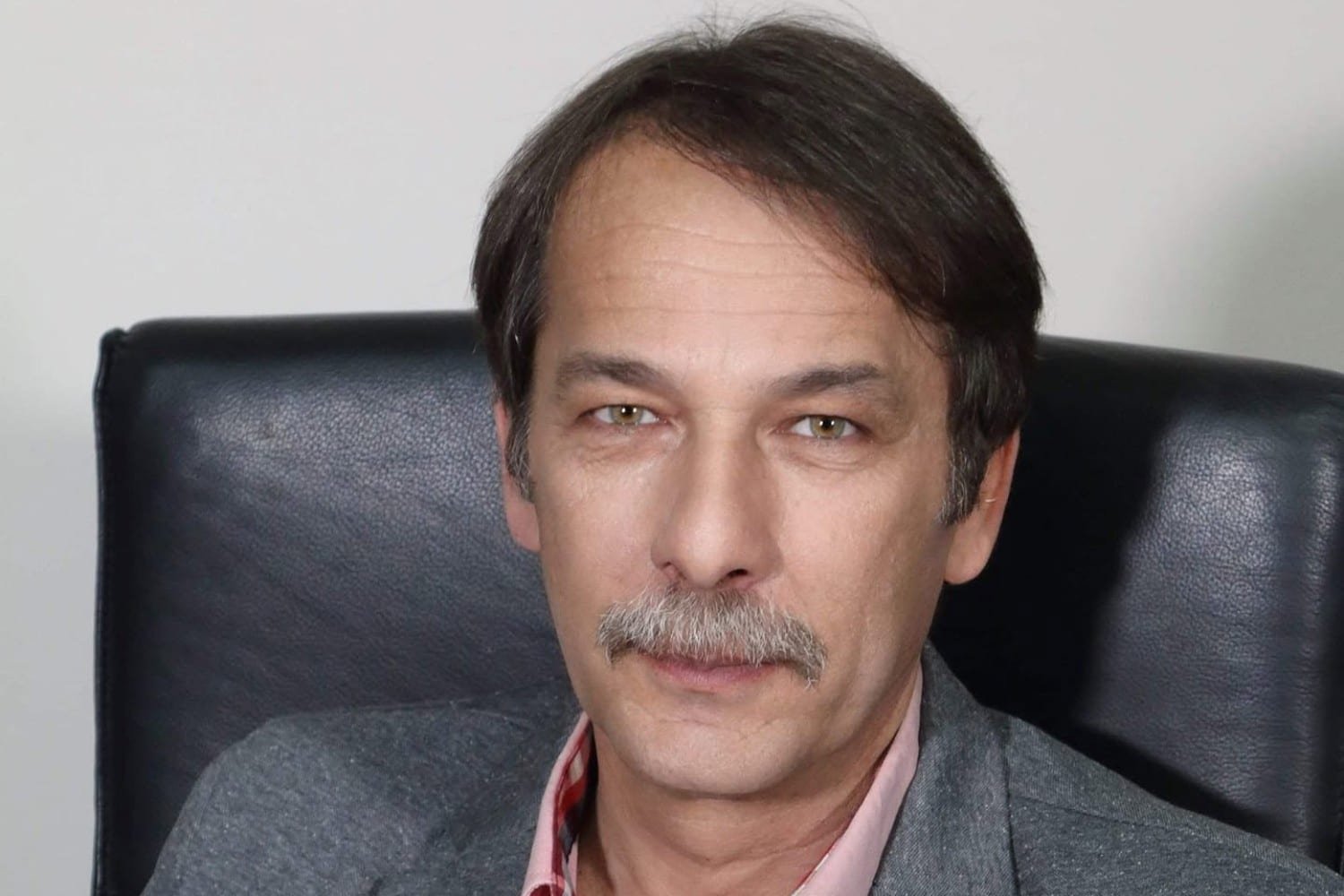 Κερατσίνι-Δραπετσώνα: Εισαγγελική Εισαγγελική Έρευνα για Ελλείψεις Πυροπροστασίας σε Σχολεία και Κτίρια – Στο Επίκεντρο ο Δήμαρχος Χρήστος Βρεττάκος