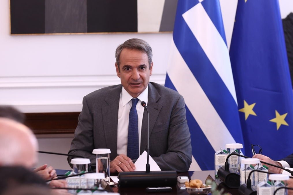 Κυριάκος Μητσοτάκης: Ενημέρωση στο Συντονιστικό Κέντρο για τις Πυρκαγιές υπό Δύσκολες Καιρικές Συνθήκες
