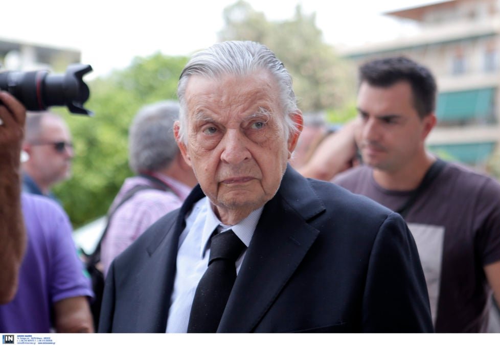 Ο πολιτικός κόσμος αποχαιρετά με θλίψη τον Γιάννη Βαρβιτσιώτη, εμβληματική μορφή της Νέας Δημοκρατίας