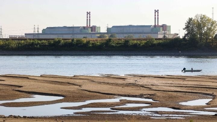 Ρουμανία: Ελεγχόμενη έκρηξη βράχου για την εκτροπή υδάτων του Δούναβη προς πυρηνικό αντιδραστήρα εν μέσω ενεργειακής κρίσης