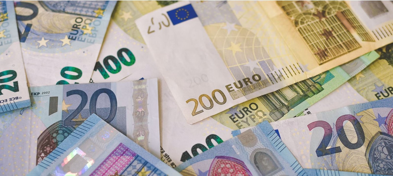 e-ΕΦΚΑ και ΔΥΠΑ: Λεπτομέρειες Πληρωμών έως την Παρασκευή – Ποιοι Δικαιούχοι Θα Λάβουν Χρήματα