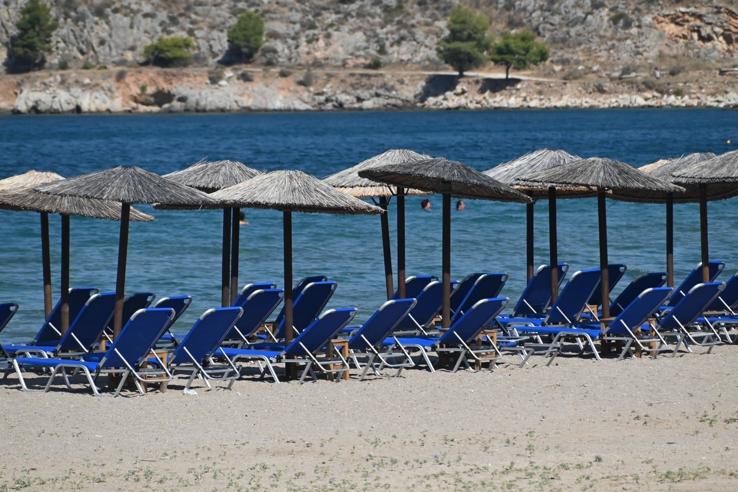 Εντατικοί Έλεγχοι σε Παραλίες: Αυστηρά Μέτρα, Σημαντικά Πρόστιμα και Τρεις Συλλήψεις στη Χαλκιδική