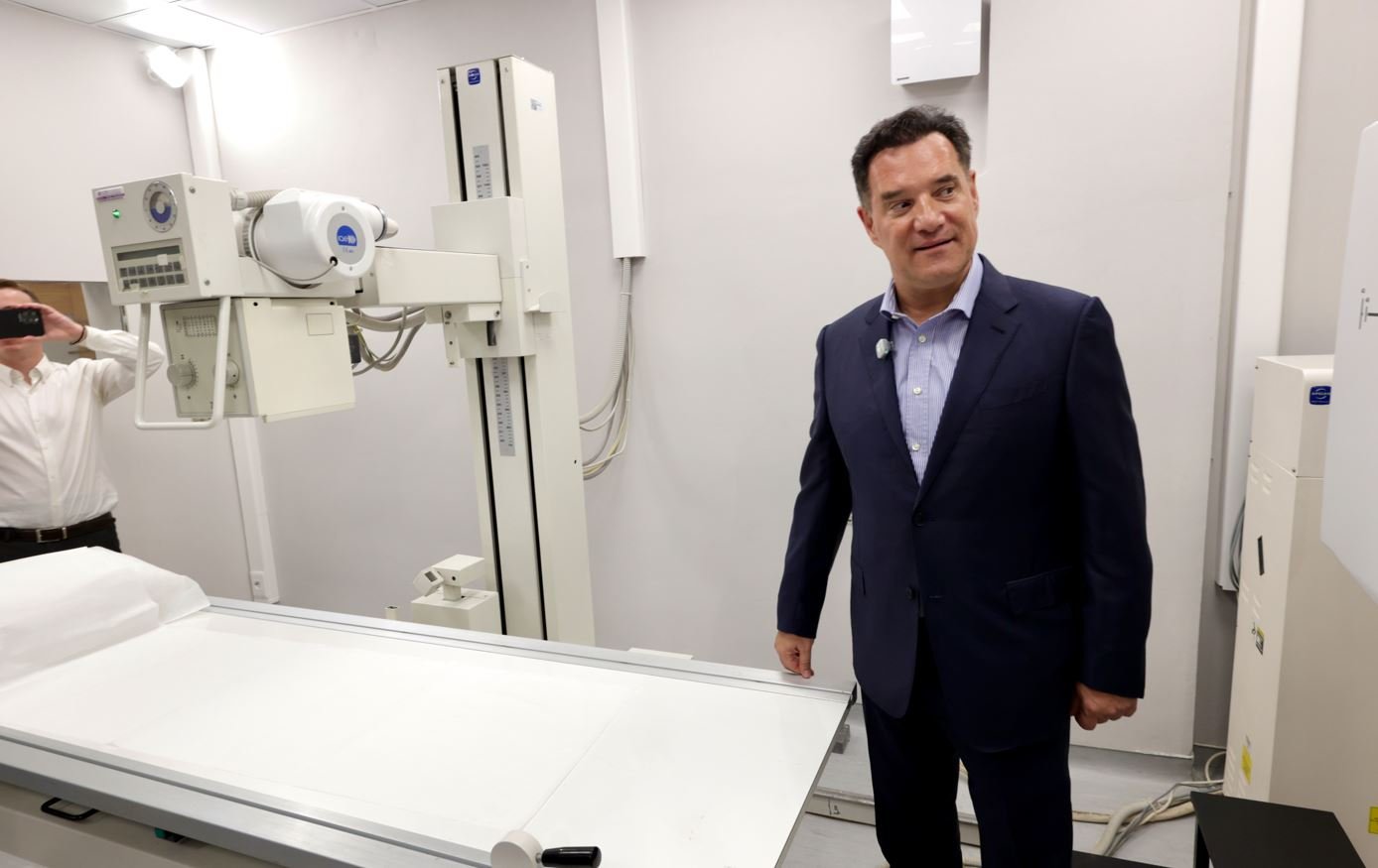 Ενίσχυση ΓΝΘ «Παπανικολάου»: 88 Νέες Θέσεις Επικουρικού Προσωπικού Εγκρίθηκαν, Τονίζει ο Υπουργός Υγείας Άδωνις Γεωργιάδης
