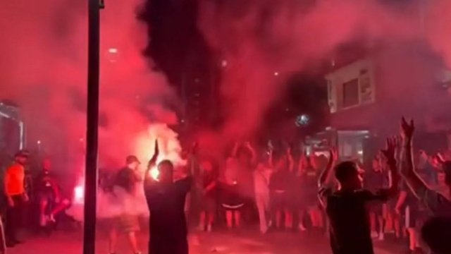 ΟΦΗ: Χιλιάδες φίλαθλοι πλημμύρισαν το Ηράκλειο σε έξαλλους πανηγυρισμούς μετά την κατάκτηση του Super Cup (Βίντεο)