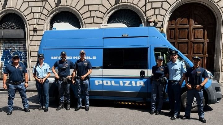 Συνεργασία Ελλήνων και Ιταλών Αστυνομικών: Κοινές Περιπολίες στο Σιδηροδρομικό Σταθμό Τέρμινι της Ρώμης για την Ασφάλεια των Πολιτών