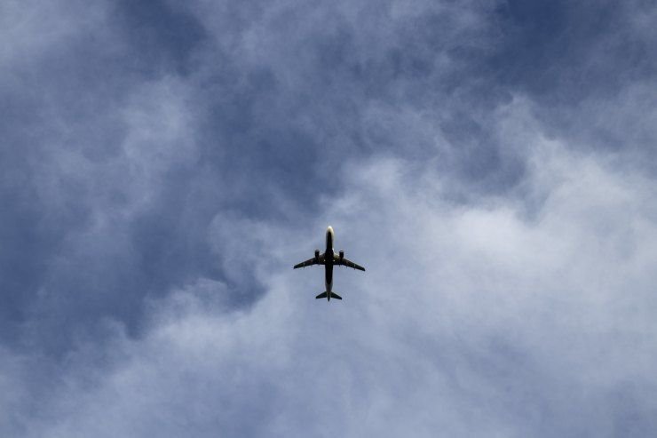 Επανεκκίνηση Εσωτερικών Πτήσεων στο Μπαντάρ Αμπάς του Νοτίου Ιράν: Αποκατάσταση της Αεροπορικής Κυκλοφορίας μετά από Διακοπές
