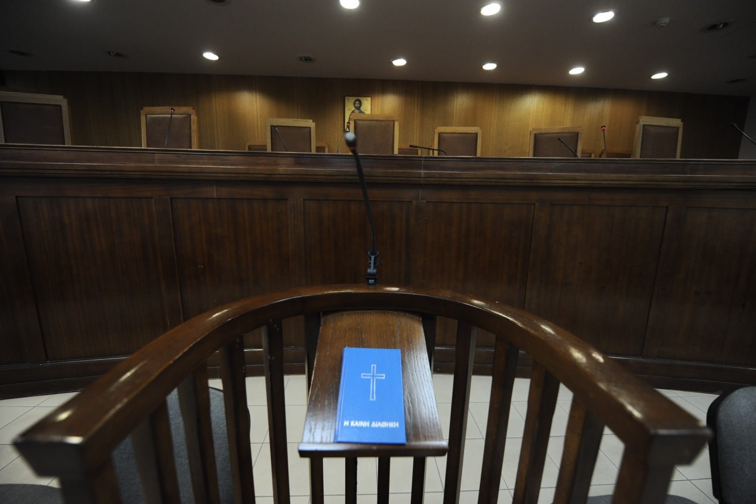 Η Ολομέλεια των Δικηγορικών Συλλόγων Τονίζει την Ανάγκη για Ουσιαστικό Σχεδιασμό και Διαβούλευση πριν την Ίδρυση Ιδιωτικών Νομικών Σχολών