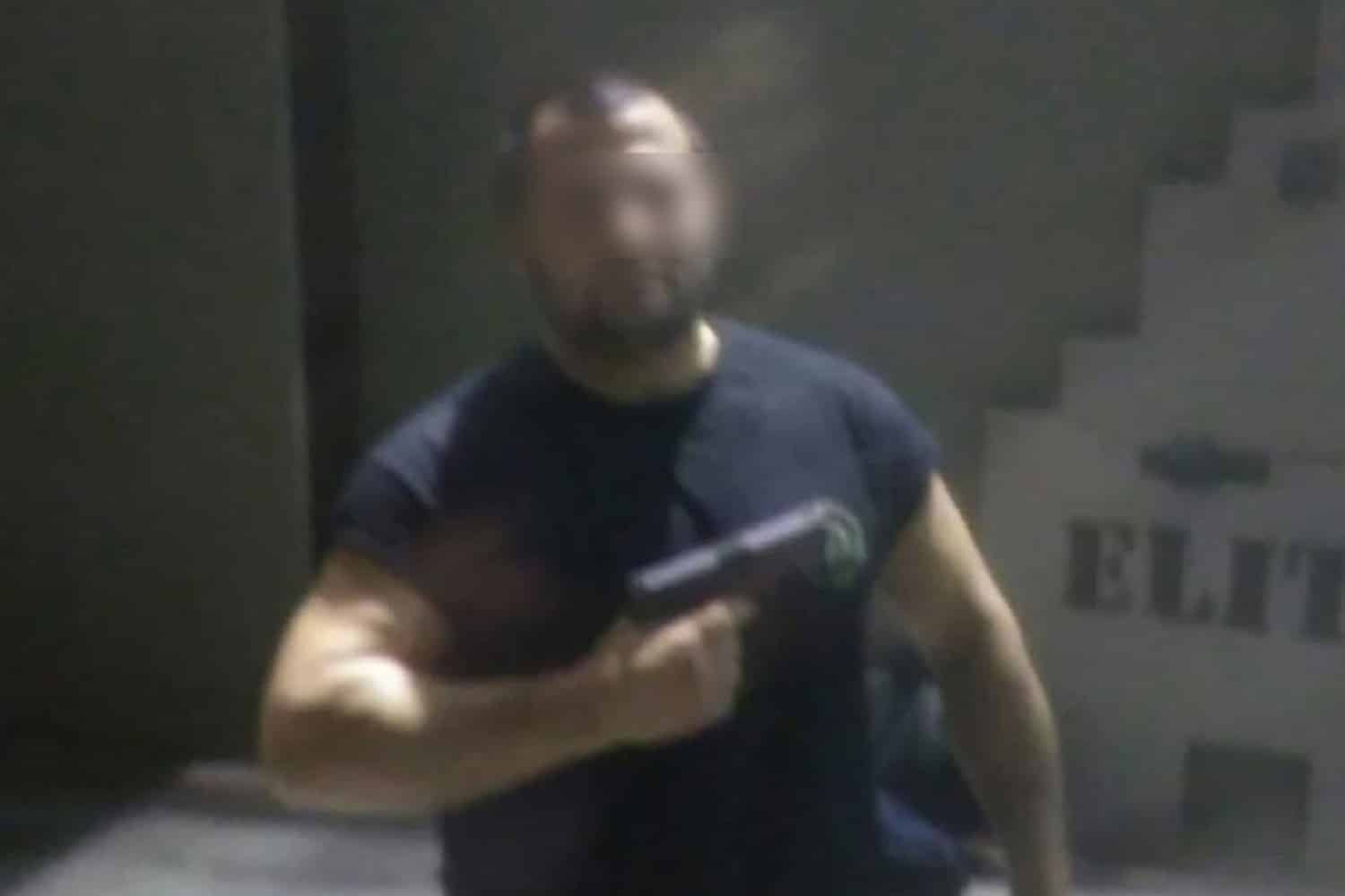 Νέα Σμύρνη: Σοκαριστική δολοφονία και αυτοκτονία – Ο 48χρονος δράστης πόζαρε με όπλα στα social media