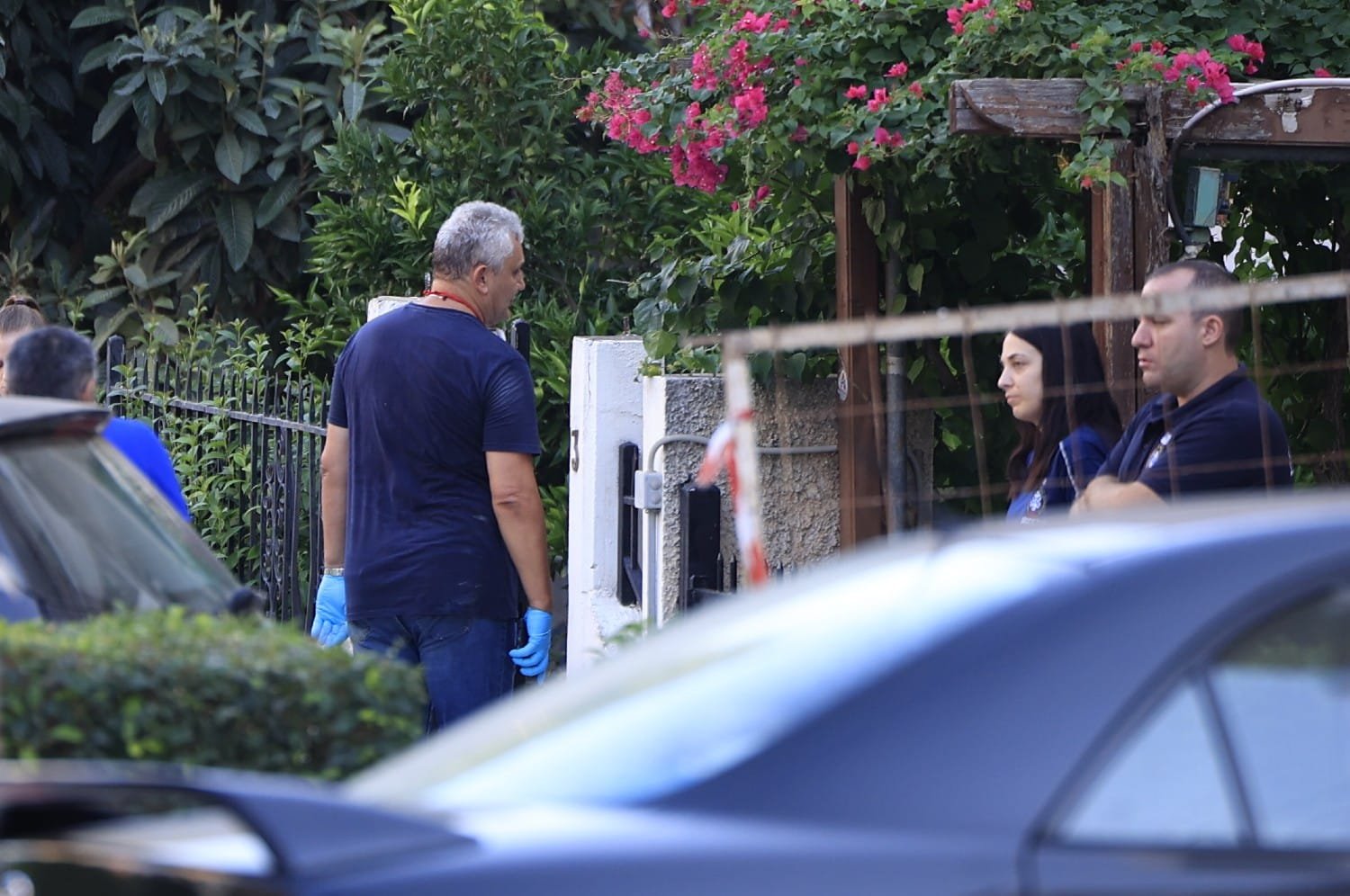 Νέα Σμύρνη: Το πόρισμα του ιατροδικαστή για τη δολοφονία της 45χρονης – Ο 48χρονος την κλώτσησε, την ανάγκασε να γονατίσει και την εκτέλεσε