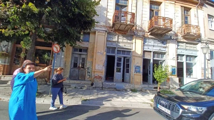 Η Υπουργός Πολιτισμού Λίνα Μενδώνη Επισκέφθηκε Αρχαιολογικούς Χώρους στη Φλώρινα: Εστίαση σε Κρίσιμα Μνημεία και Σχέδια Αναστήλωσης
