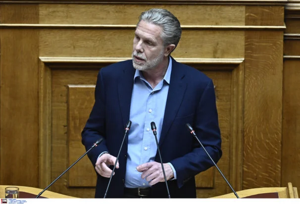 Παύλος Γερουλάνος στη Realnews: Έχουμε πρόγραμμα για την πολιτική αλλαγή