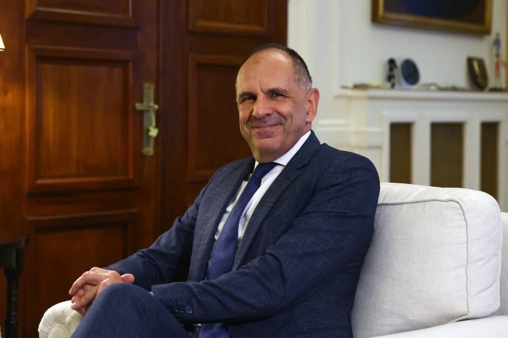 Παρών στην ενθρόνιση του αρχιεπισκόπου Καναδά ο Γεραπετρίτης - Σημαντικές επαφές του ΥΠΕΞ στο Τορόντο