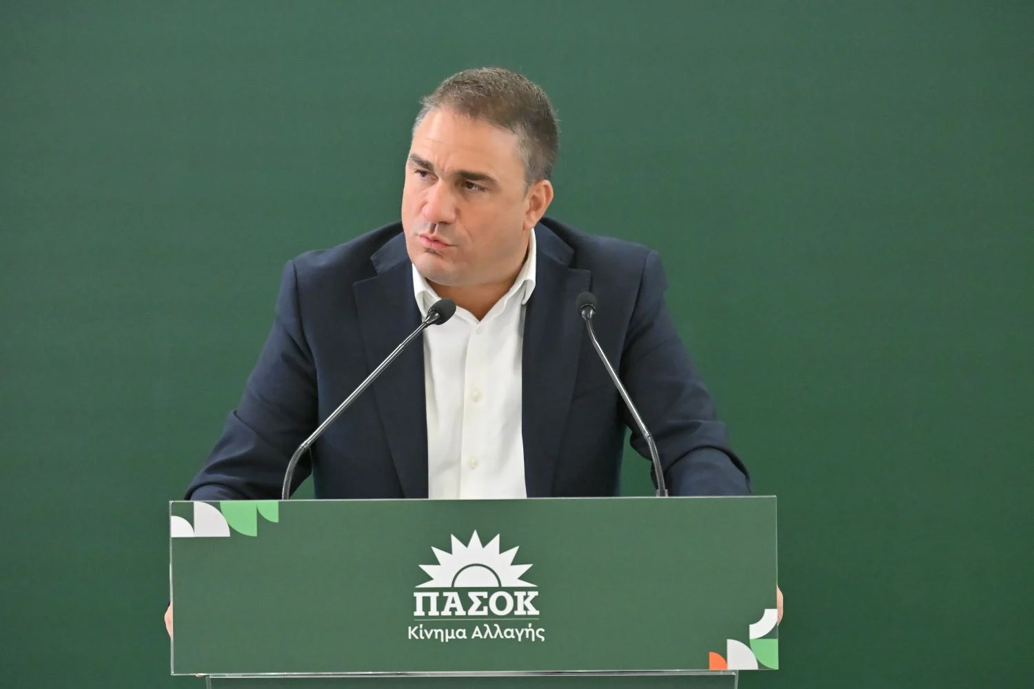 Τσουκαλάς απαντά στον Μαρινάκη για Τριαντόπουλο: «Σταματήστε την αναξιοπιστία και την αλαζονεία σας, χρειάζεται ταπεινότητα»